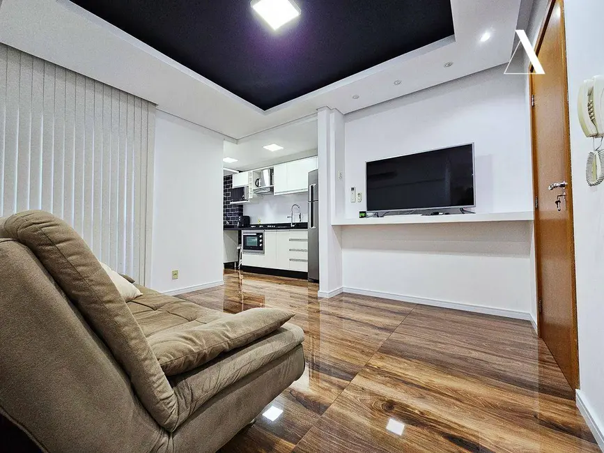 Foto 4 de Apartamento com 2 quartos à venda, 85m2 em Floresta, Joinville - SC