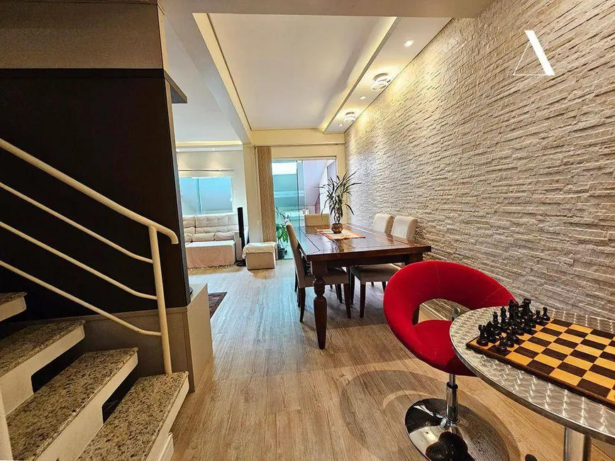 Foto 8 de Casa com 4 quartos à venda, 151m2 em Petrópolis, Joinville - SC