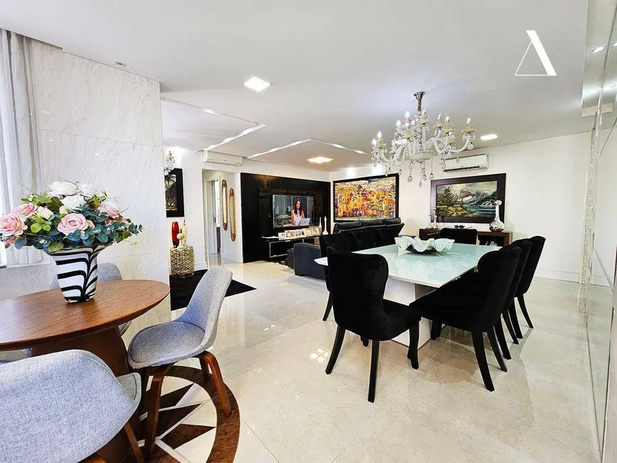 Foto 1 de Apartamento com 2 quartos à venda, 193m2 em Atiradores, Joinville - SC