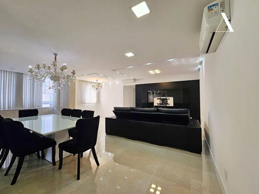 Foto 4 de Apartamento com 2 quartos à venda, 193m2 em Atiradores, Joinville - SC