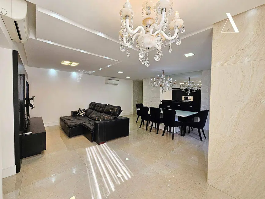 Foto 3 de Apartamento com 2 quartos à venda, 193m2 em Atiradores, Joinville - SC