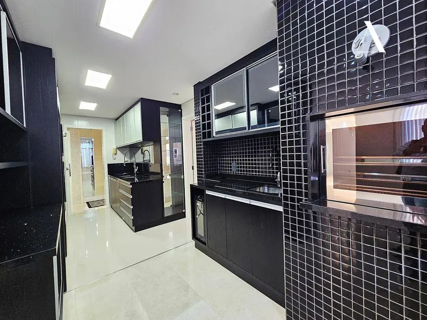 Foto 9 de Apartamento com 2 quartos à venda, 193m2 em Atiradores, Joinville - SC