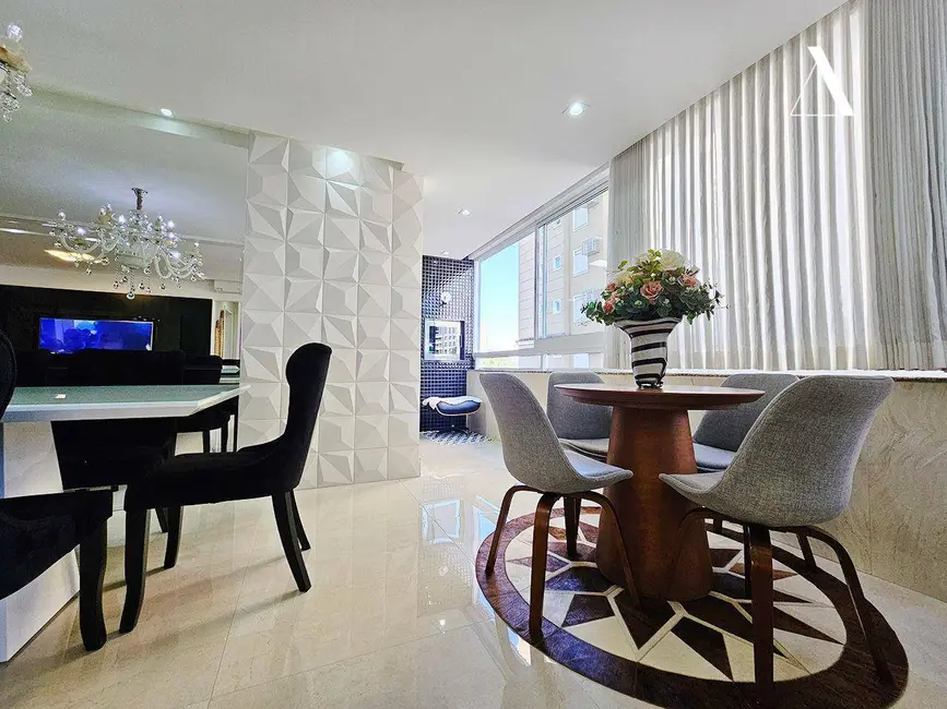 Foto 6 de Apartamento com 2 quartos à venda, 193m2 em Atiradores, Joinville - SC