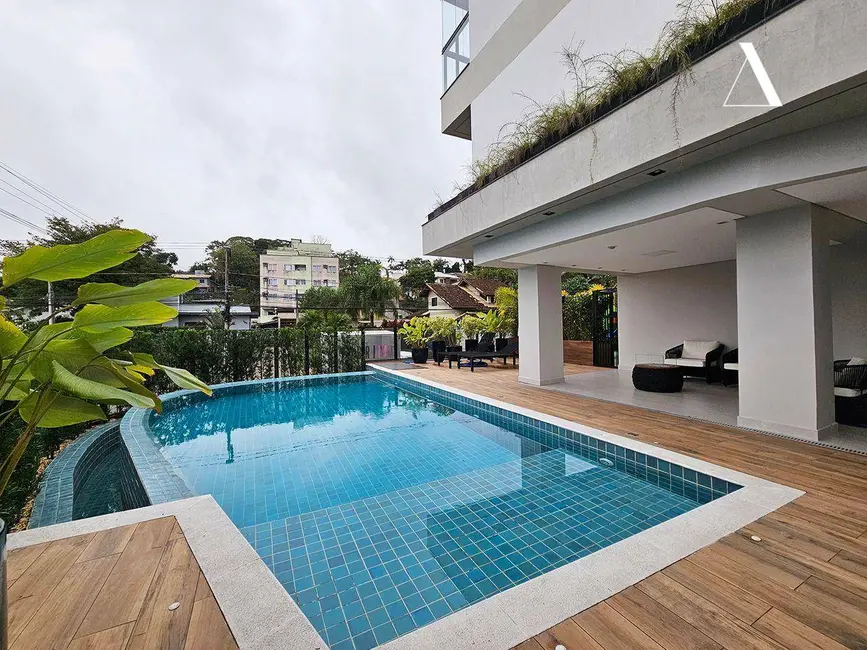 Foto 2 de Apartamento com 2 quartos à venda, 111m2 em Saguaçu, Joinville - SC