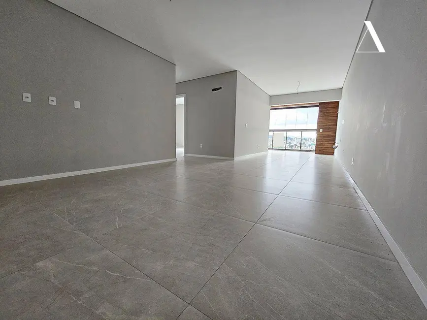 Foto 9 de Apartamento com 2 quartos à venda, 111m2 em Saguaçu, Joinville - SC