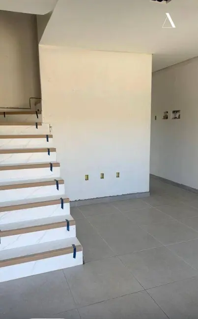 Foto 6 de Casa com 2 quartos à venda, 64m2 em Comasa, Joinville - SC