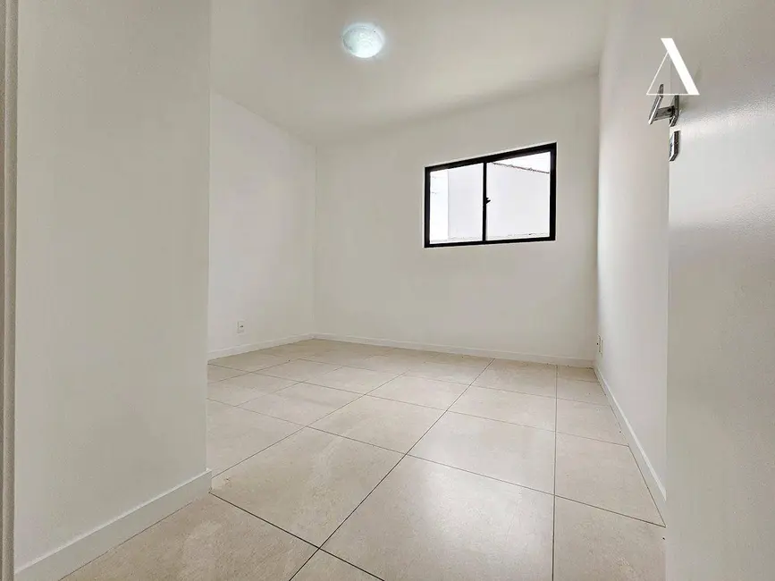 Foto 9 de Apartamento com 2 quartos à venda, 143m2 em Bom Retiro, Joinville - SC