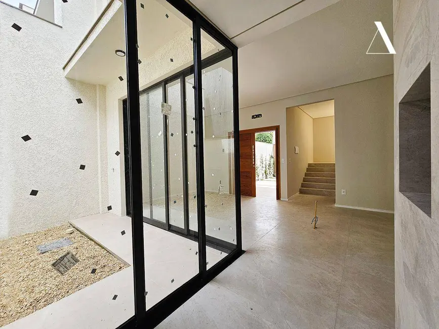 Foto 5 de Casa com 3 quartos à venda, 84m2 em Glória, Joinville - SC