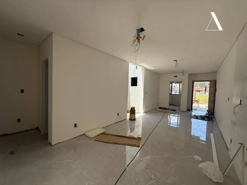 Foto 4 de Casa com 2 quartos à venda, 65m2 em São Marcos, Joinville - SC