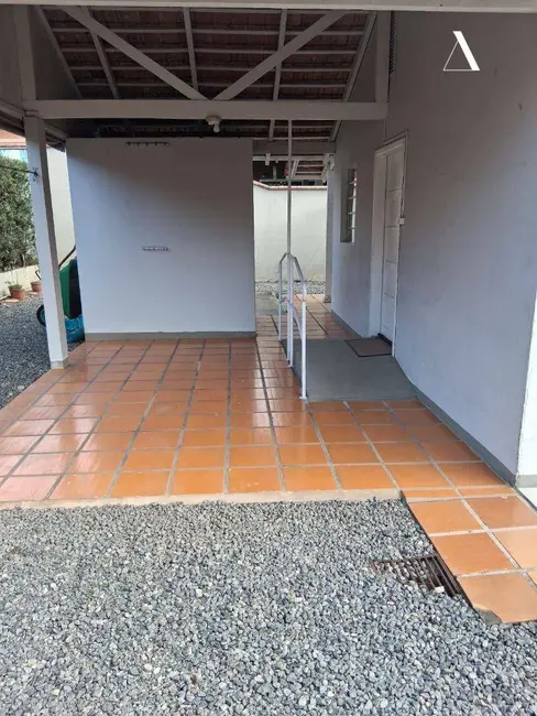 Foto 4 de Casa com 5 quartos à venda, 1275m2 em São Marcos, Joinville - SC