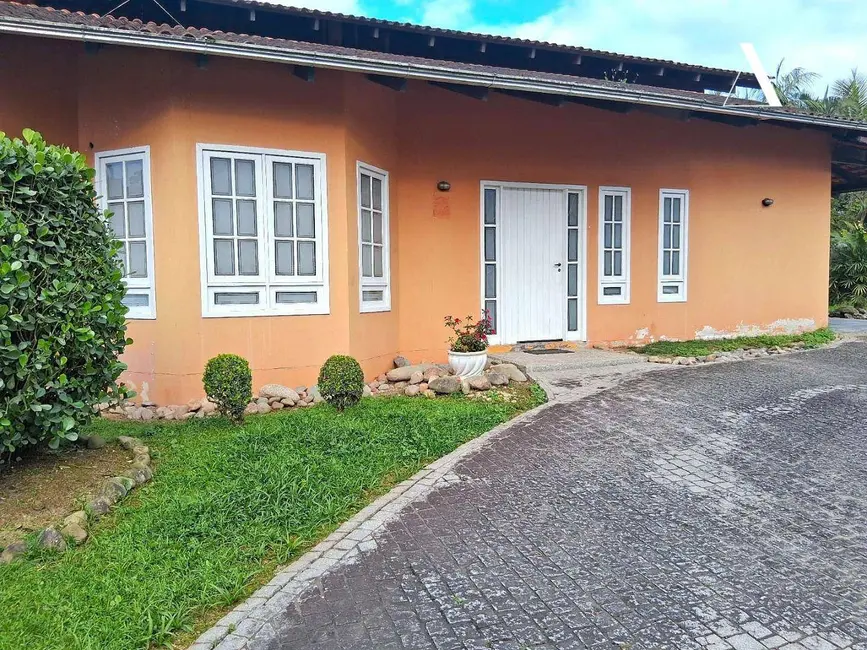 Foto 5 de Casa com 5 quartos à venda, 1275m2 em São Marcos, Joinville - SC