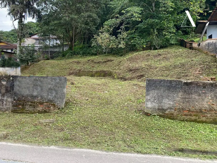 Foto 1 de Terreno / Lote à venda, 1430m2 em São Marcos, Joinville - SC