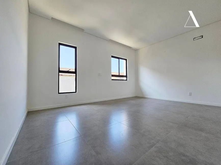 Foto 6 de Casa com 3 quartos à venda, 120m2 em Santo Antônio, Joinville - SC