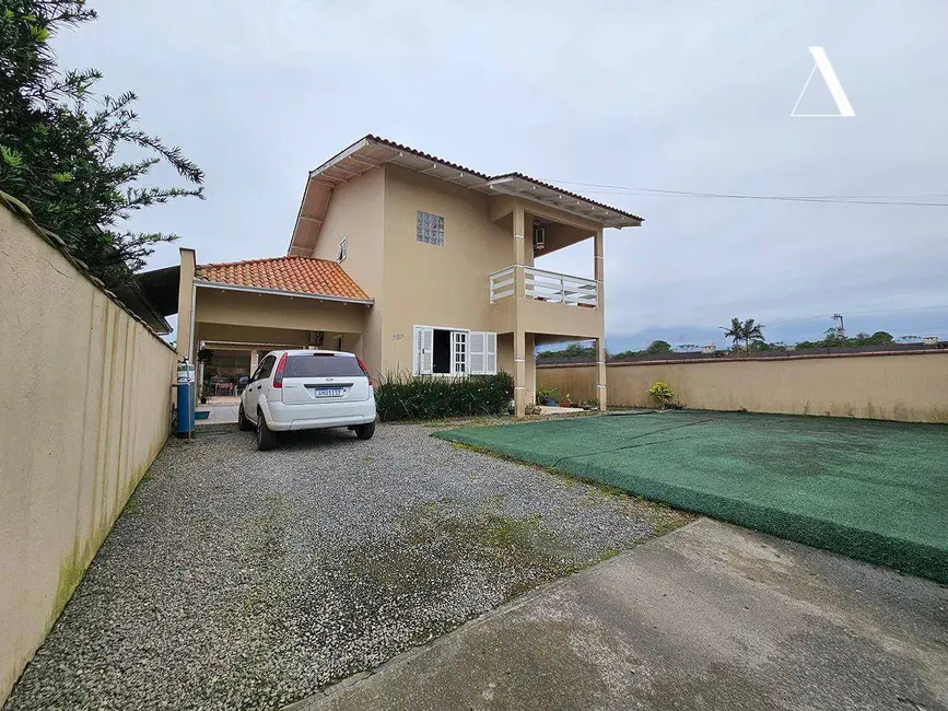 Foto 6 de Casa com 3 quartos à venda, 372m2 em Vila Nova, Joinville - SC
