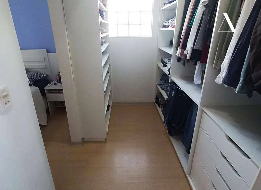 Foto 9 de Casa com 3 quartos à venda, 372m2 em Vila Nova, Joinville - SC