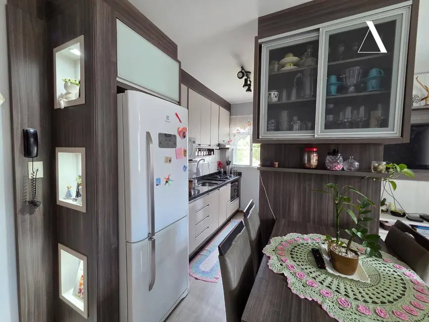 Foto 2 de Apartamento com 3 quartos à venda, 62m2 em Parque Guarani, Joinville - SC