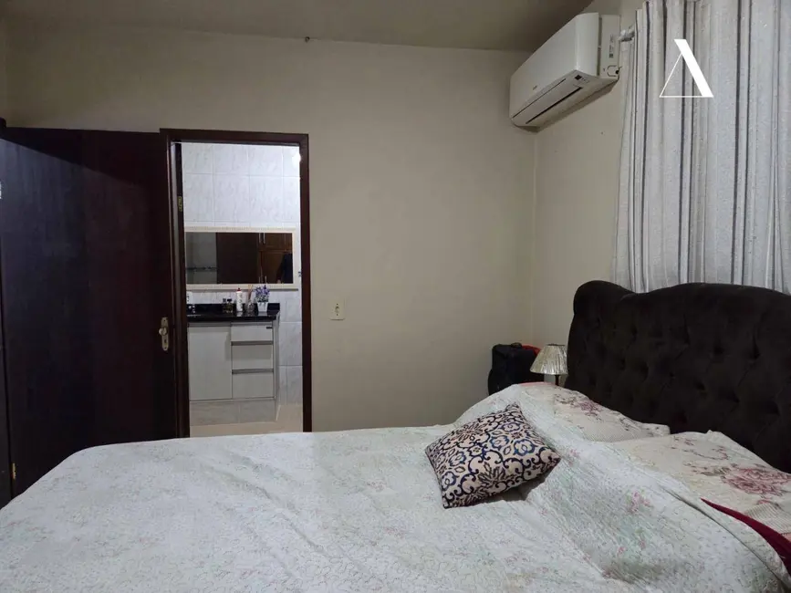 Foto 8 de Casa com 2 quartos à venda, 364m2 em Parque Guarani, Joinville - SC