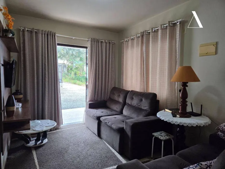 Foto 4 de Casa com 2 quartos à venda, 364m2 em Parque Guarani, Joinville - SC