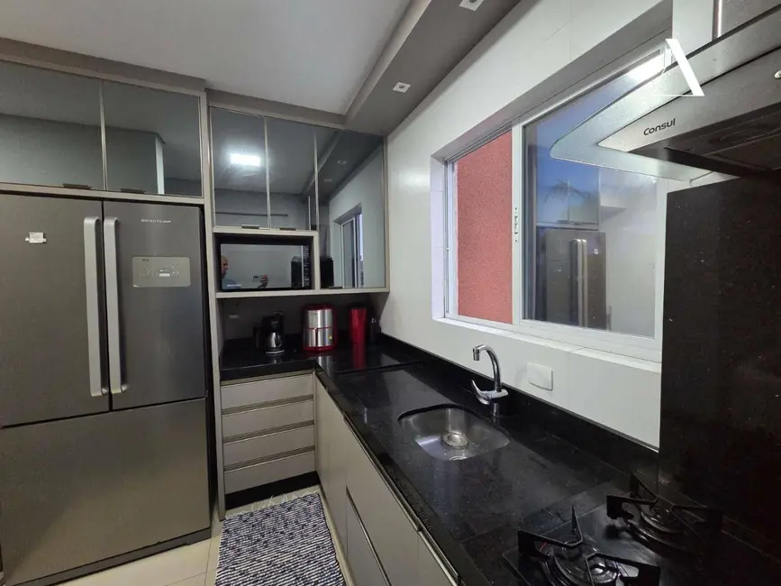 Foto 2 de Apartamento com 2 quartos à venda, 82m2 em Floresta, Joinville - SC