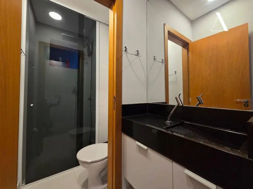 Foto 9 de Apartamento com 2 quartos à venda, 82m2 em Floresta, Joinville - SC