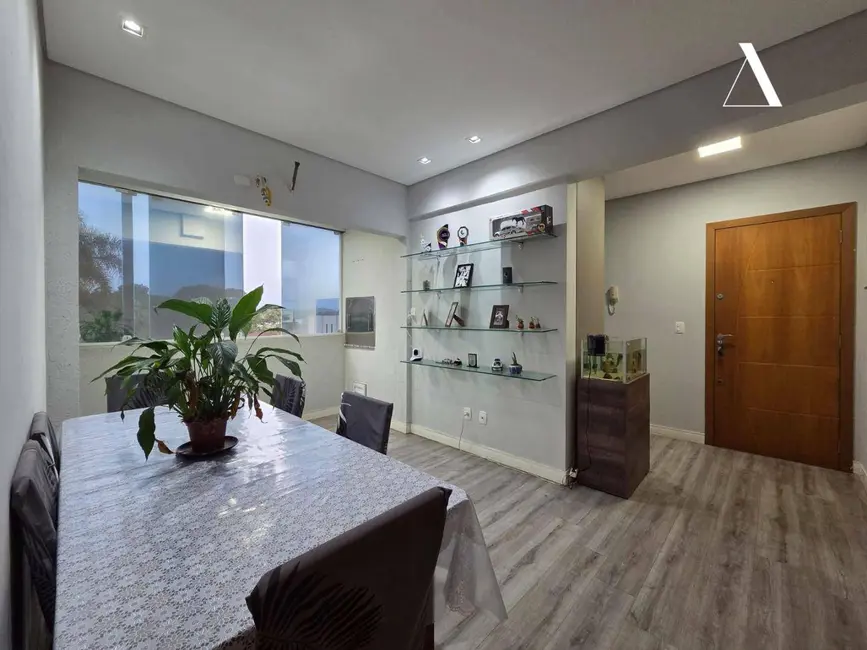 Foto 1 de Apartamento com 2 quartos à venda, 82m2 em Floresta, Joinville - SC