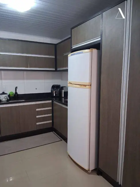 Foto 8 de Casa com 3 quartos à venda, 494m2 em Itinga, Joinville - SC