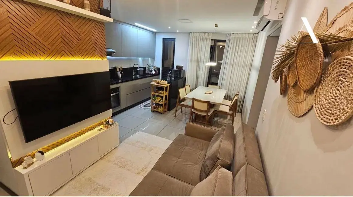 Foto 2 de Apartamento com 2 quartos à venda, 66m2 em Anita Garibaldi, Joinville - SC