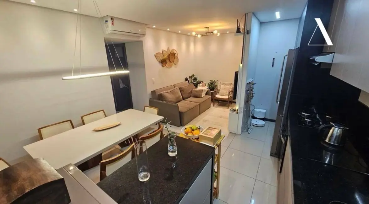 Foto 6 de Apartamento com 2 quartos à venda, 66m2 em Anita Garibaldi, Joinville - SC