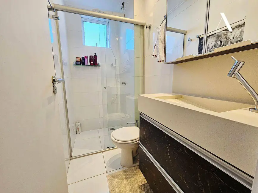 Foto 8 de Apartamento com 3 quartos à venda, 115m2 em Anita Garibaldi, Joinville - SC