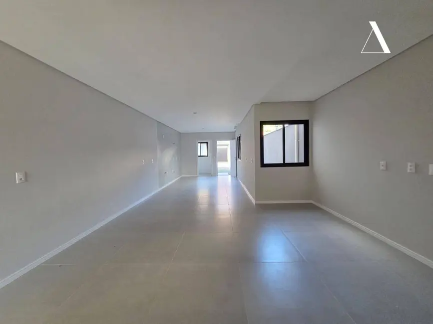 Foto 3 de Casa de Condomínio com 3 quartos à venda, 200m2 em Boa Vista, Joinville - SC