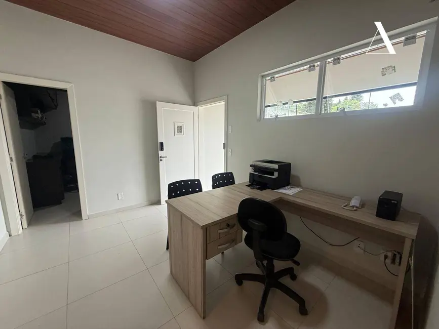 Foto 4 de Casa com 4 quartos à venda, 242m2 em América, Joinville - SC
