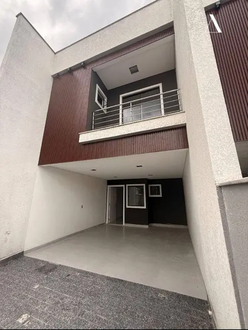 Foto 3 de Casa com 3 quartos à venda, 120m2 em Glória, Joinville - SC