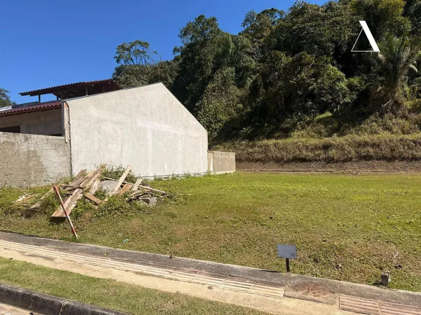 Terreno / Lote à venda, 240m2 em Araquari - SC - imagem 1 Foto 1 de Terreno / Lote à venda, 240m2 em Araquari - SC