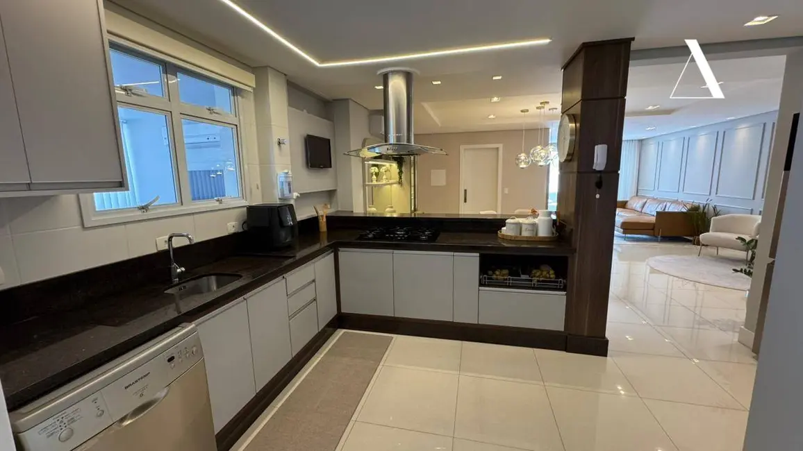 Foto 5 de Apartamento com 3 quartos à venda, 184m2 em América, Joinville - SC