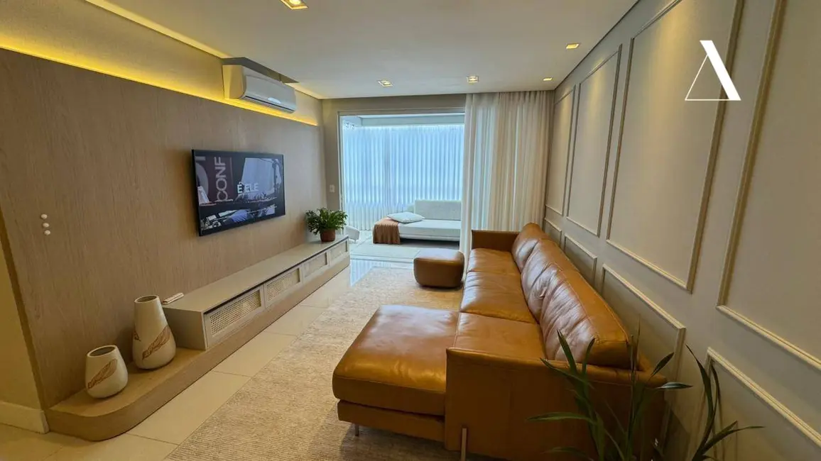 Foto 1 de Apartamento com 3 quartos à venda, 184m2 em América, Joinville - SC