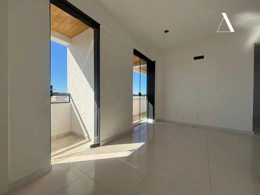 Foto 2 de Apartamento com 2 quartos à venda, 56m2 em Fátima, Joinville - SC