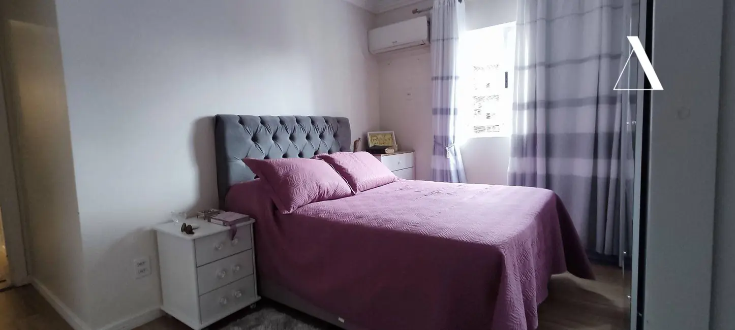 Foto 6 de Apartamento com 3 quartos à venda, 97m2 em América, Joinville - SC