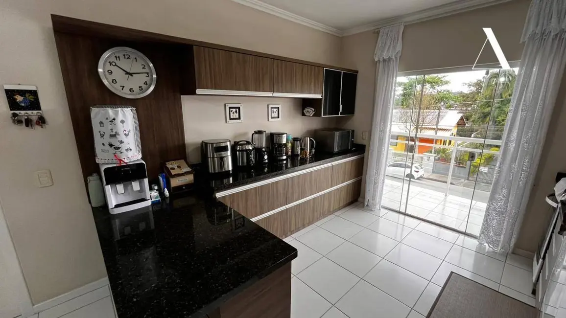 Foto 6 de Casa com 4 quartos à venda, 570m2 em São Marcos, Joinville - SC