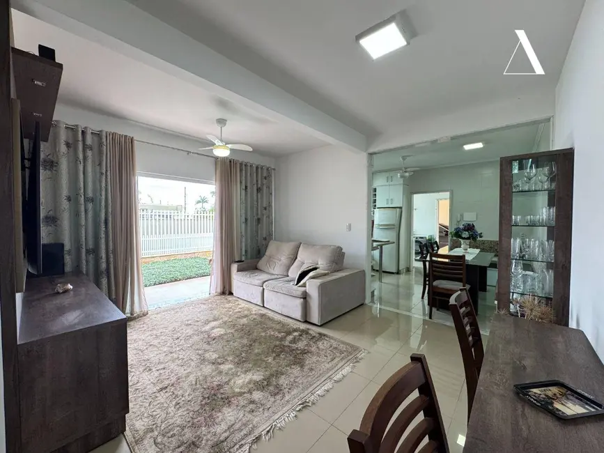 Foto 7 de Casa com 4 quartos à venda, 291m2 em Anita Garibaldi, Joinville - SC