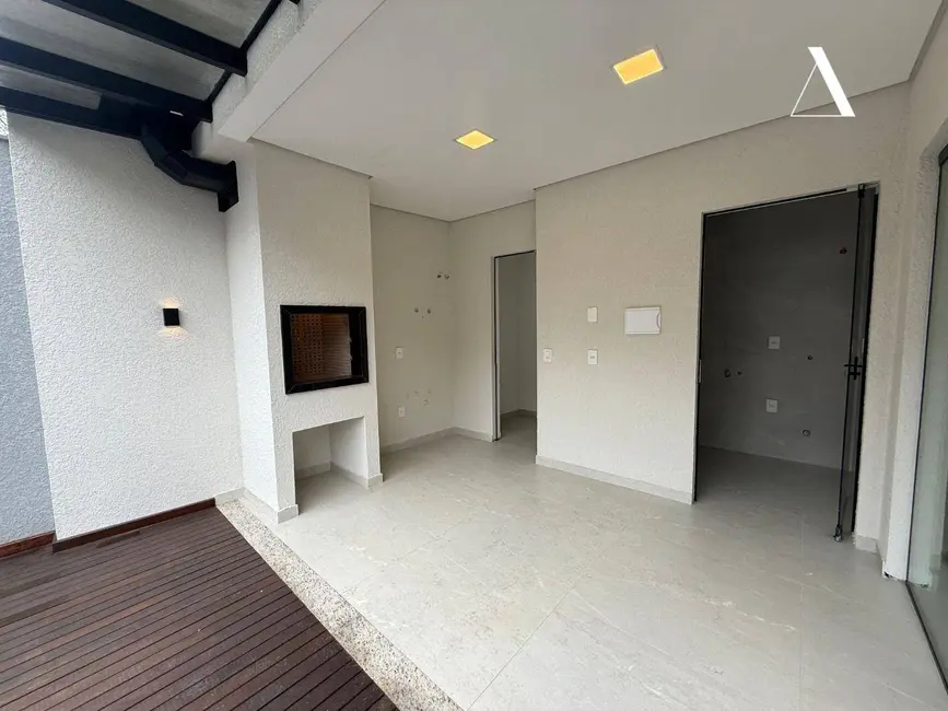 Casa de Condomínio com 3 quartos à venda, 199m2 em América, Joinville - SC - imagem 5 Foto 5 de Casa de Condomínio com 3 quartos à venda, 199m2 em América, Joinville - SC