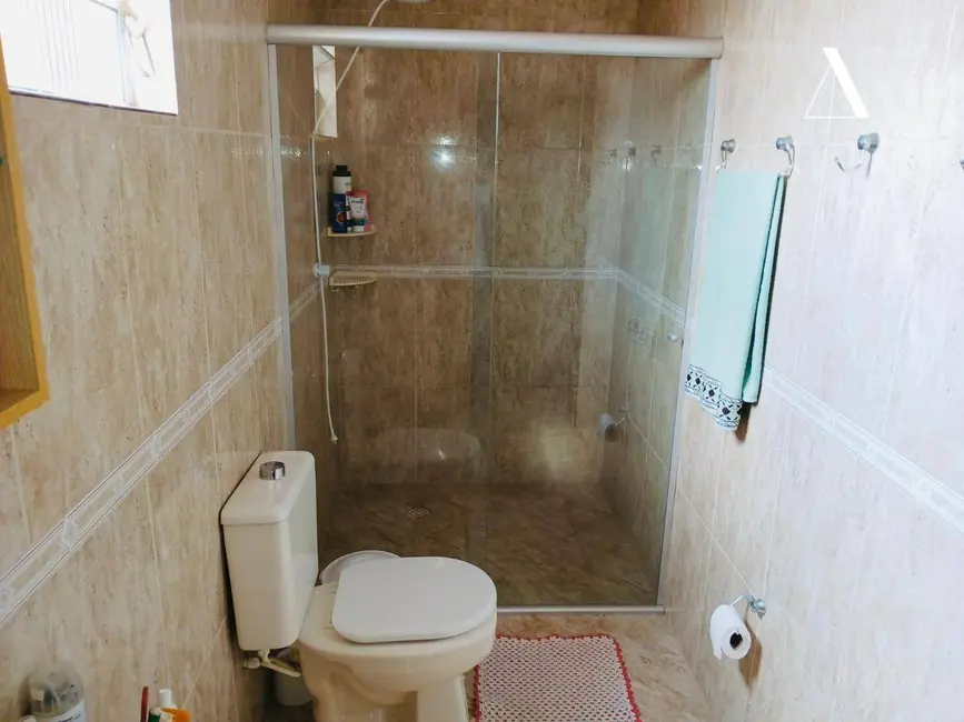 Foto 7 de Casa com 4 quartos à venda, 360m2 em Balneario Barra Do Sul - SC