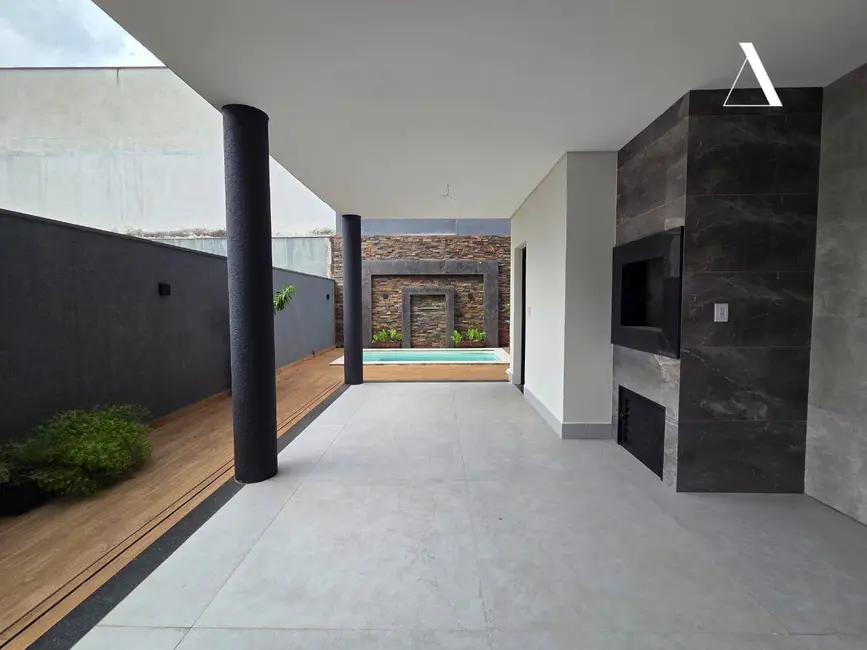 Foto 9 de Casa de Condomínio com 4 quartos à venda, 180m2 em América, Joinville - SC