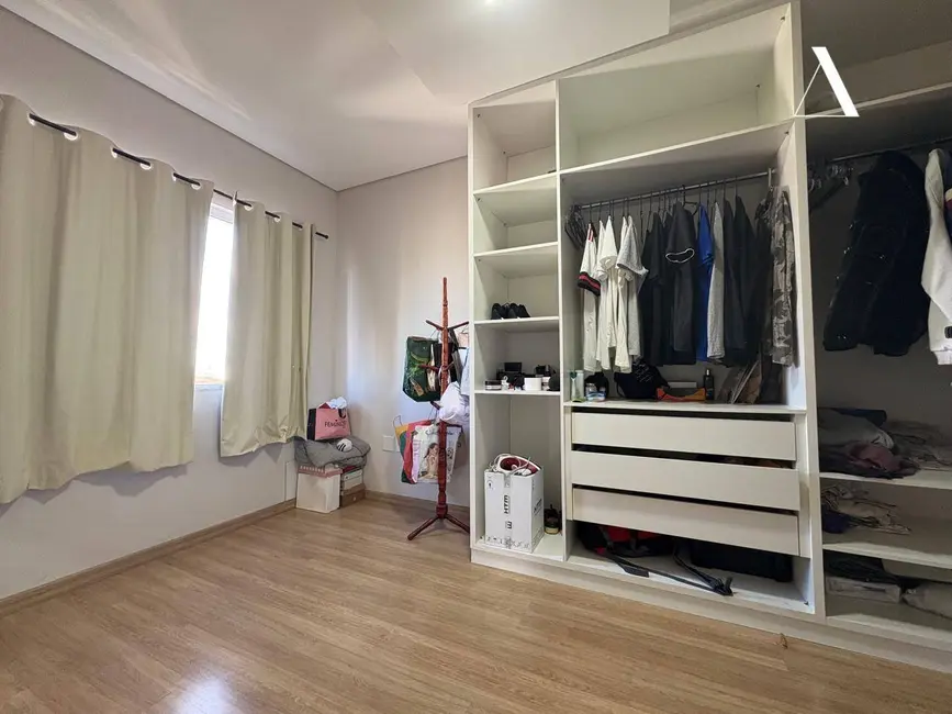 Apartamento com 3 quartos à venda, 92m2 em Boa Vista, Joinville - SC - imagem 9 Foto 9 de Apartamento com 3 quartos à venda, 92m2 em Boa Vista, Joinville - SC