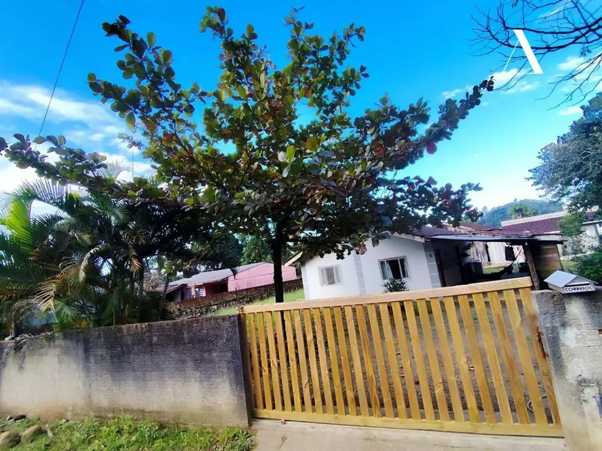 Foto 2 de Casa com 2 quartos à venda, 637m2 em Centro, Garuva - SC