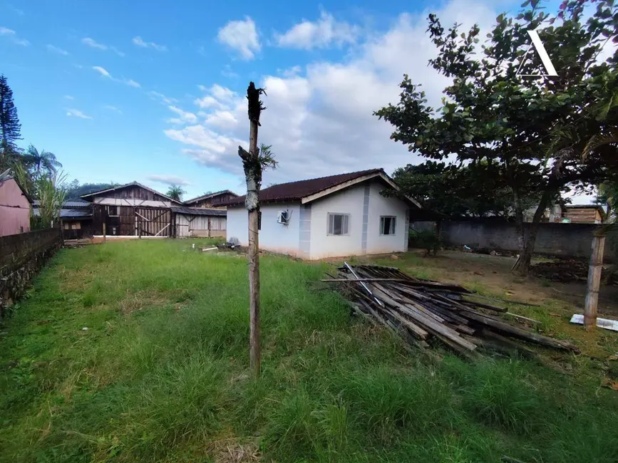 Foto 4 de Casa com 2 quartos à venda, 637m2 em Centro, Garuva - SC