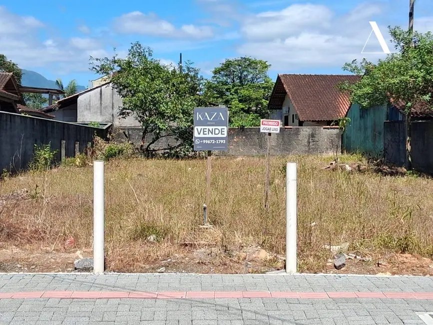 Foto 1 de Terreno / Lote à venda, 515m2 em Vila Nova, Joinville - SC