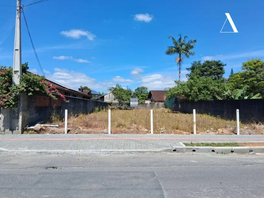 Foto 1 de Terreno / Lote à venda, 515m2 em Vila Nova, Joinville - SC