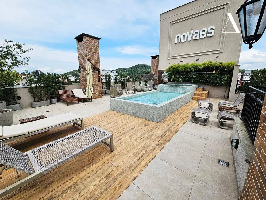 Apartamento com 2 quartos à venda, 117m2 em Saguaçu, Joinville - SC - imagem 1 Foto 1 de Apartamento com 2 quartos à venda, 117m2 em Saguaçu, Joinville - SC