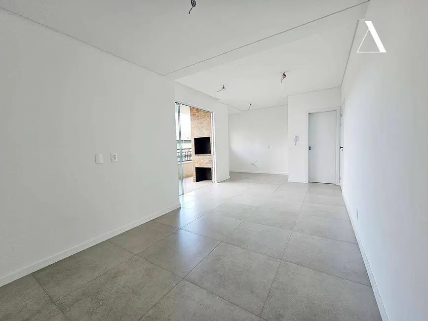 Apartamento com 2 quartos à venda, 117m2 em Saguaçu, Joinville - SC - imagem 9 Foto 9 de Apartamento com 2 quartos à venda, 117m2 em Saguaçu, Joinville - SC