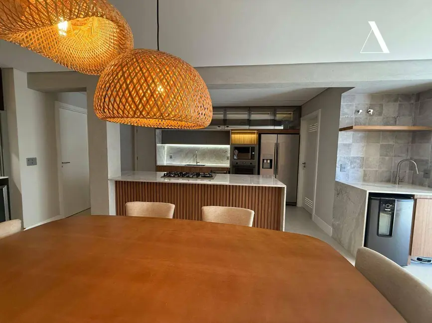 Foto 9 de Apartamento com 3 quartos à venda e para alugar, 240m2 em Anita Garibaldi, Joinville - SC